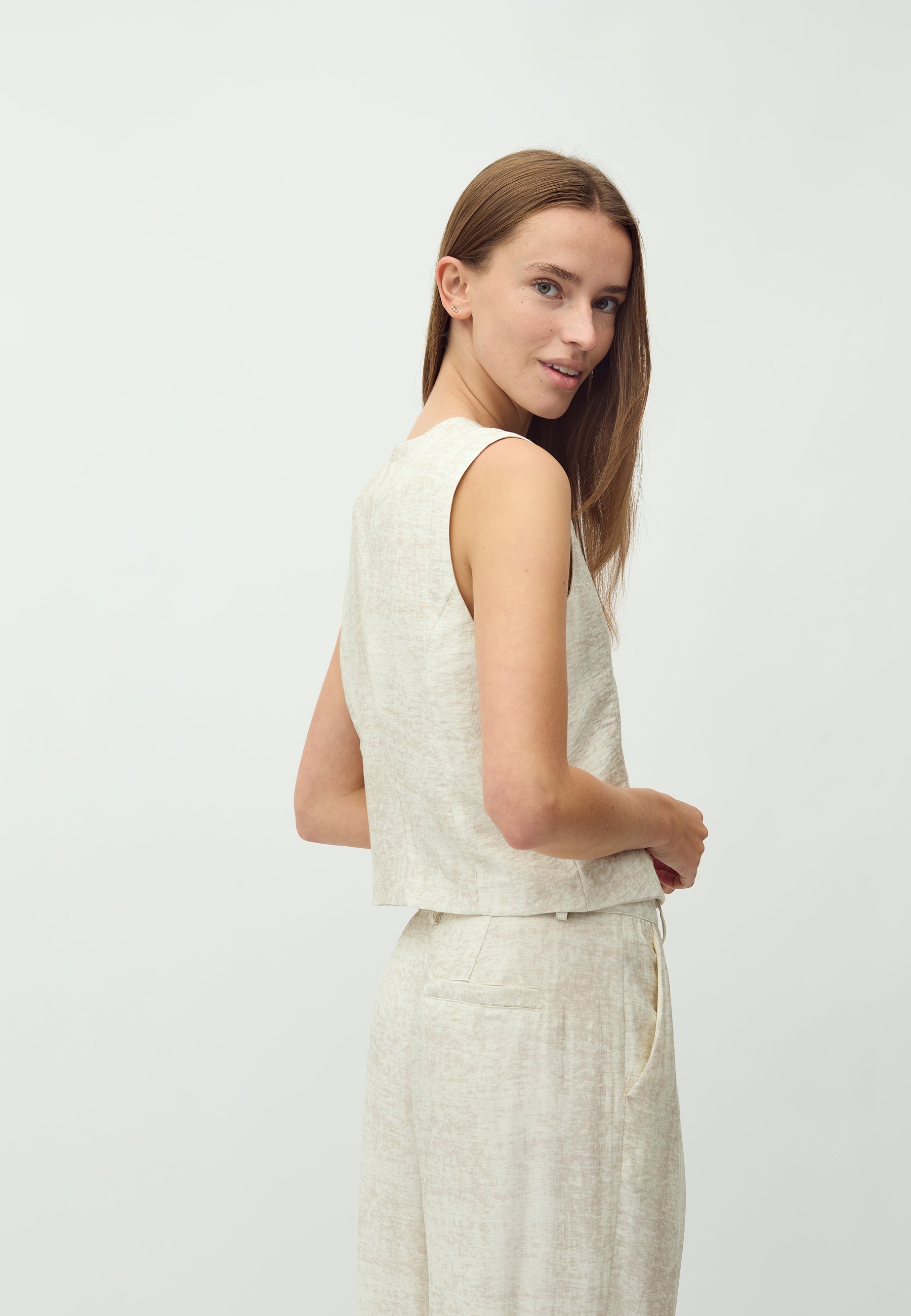 Flavio-M_Oyster Valana Print_Model_1