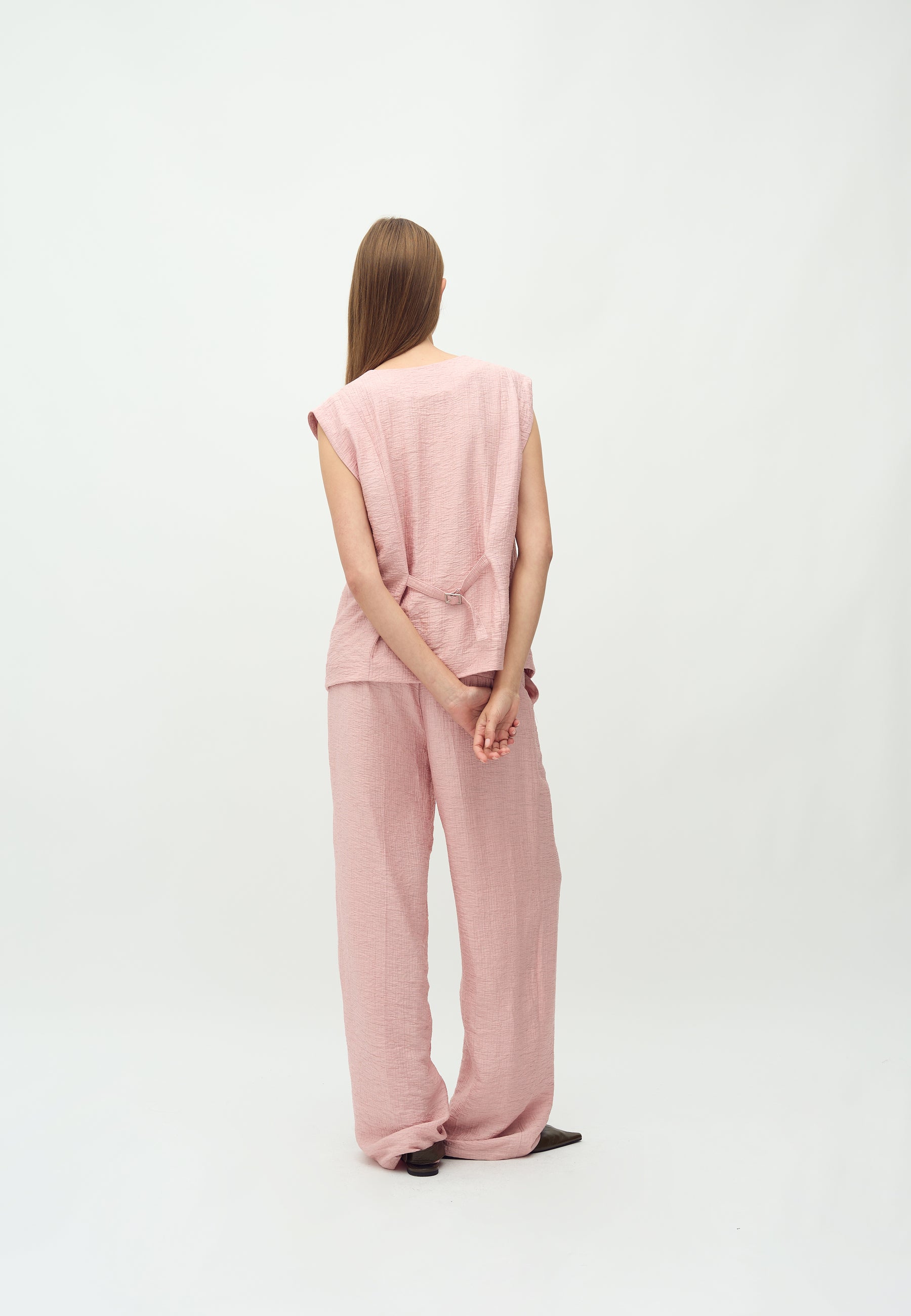 Dagma-M_Pink Melange_Model_1