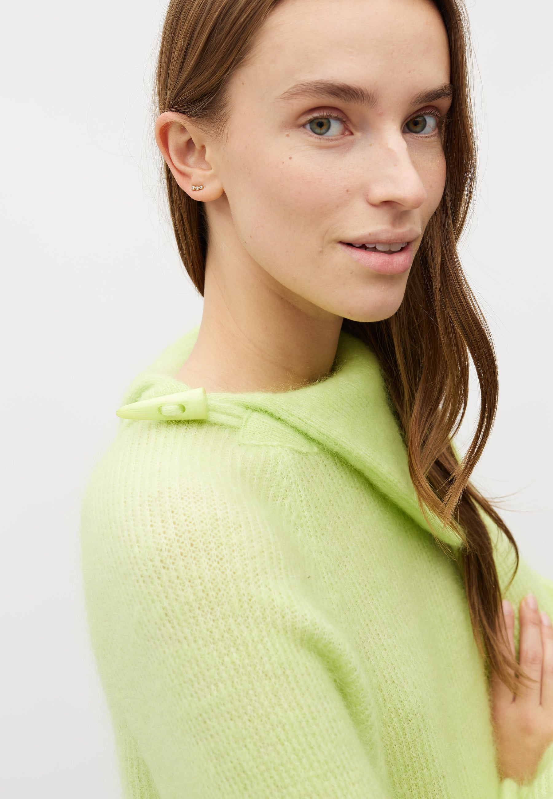 Mali-M_Sunny Lime_Model_1