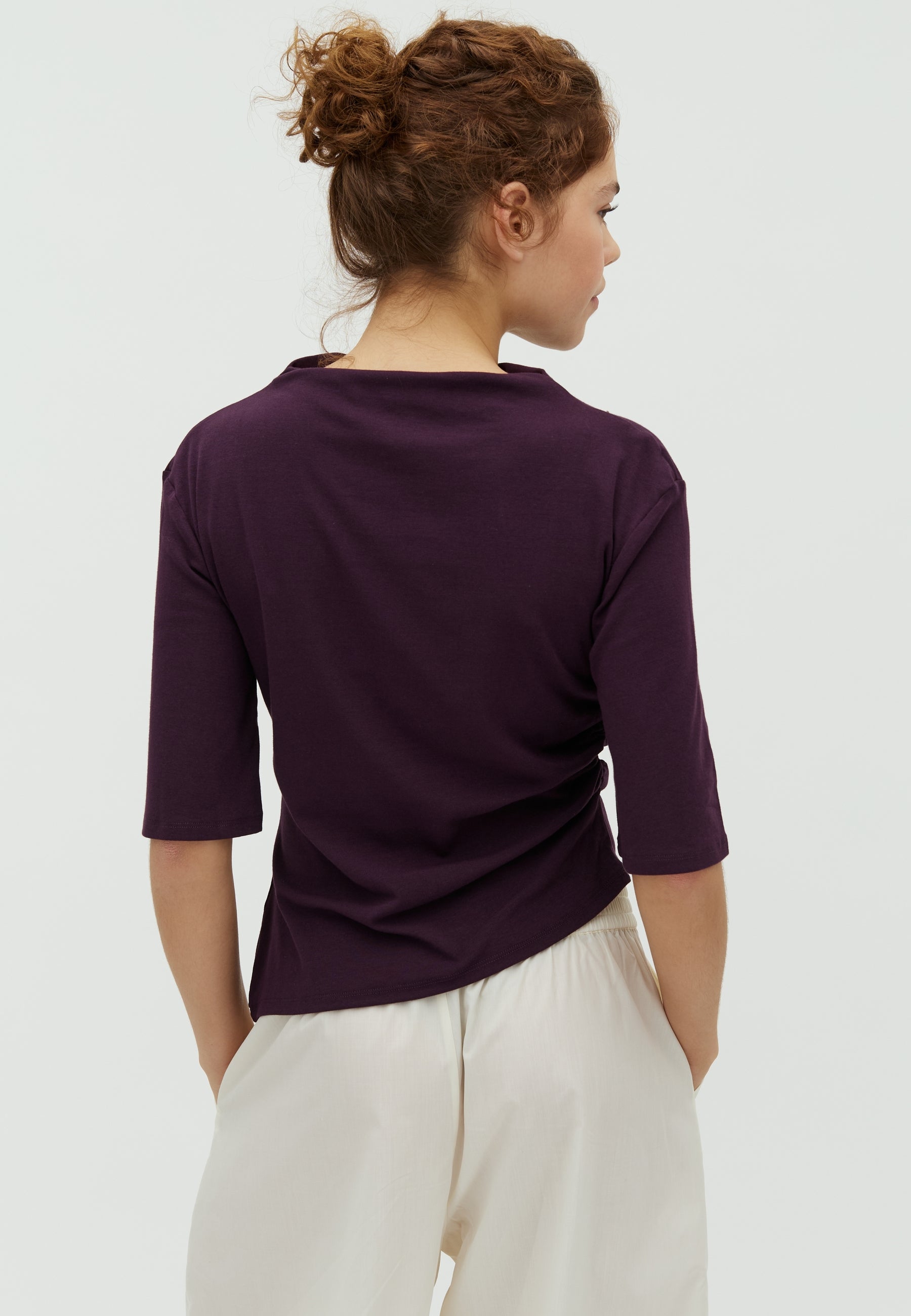 Hockney-M_Plum Perfect_Model_2