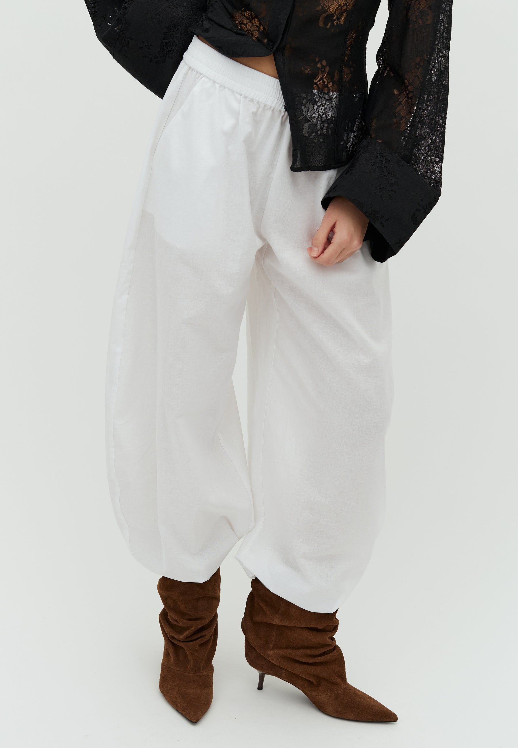 Eawyn-M_White_Model_1