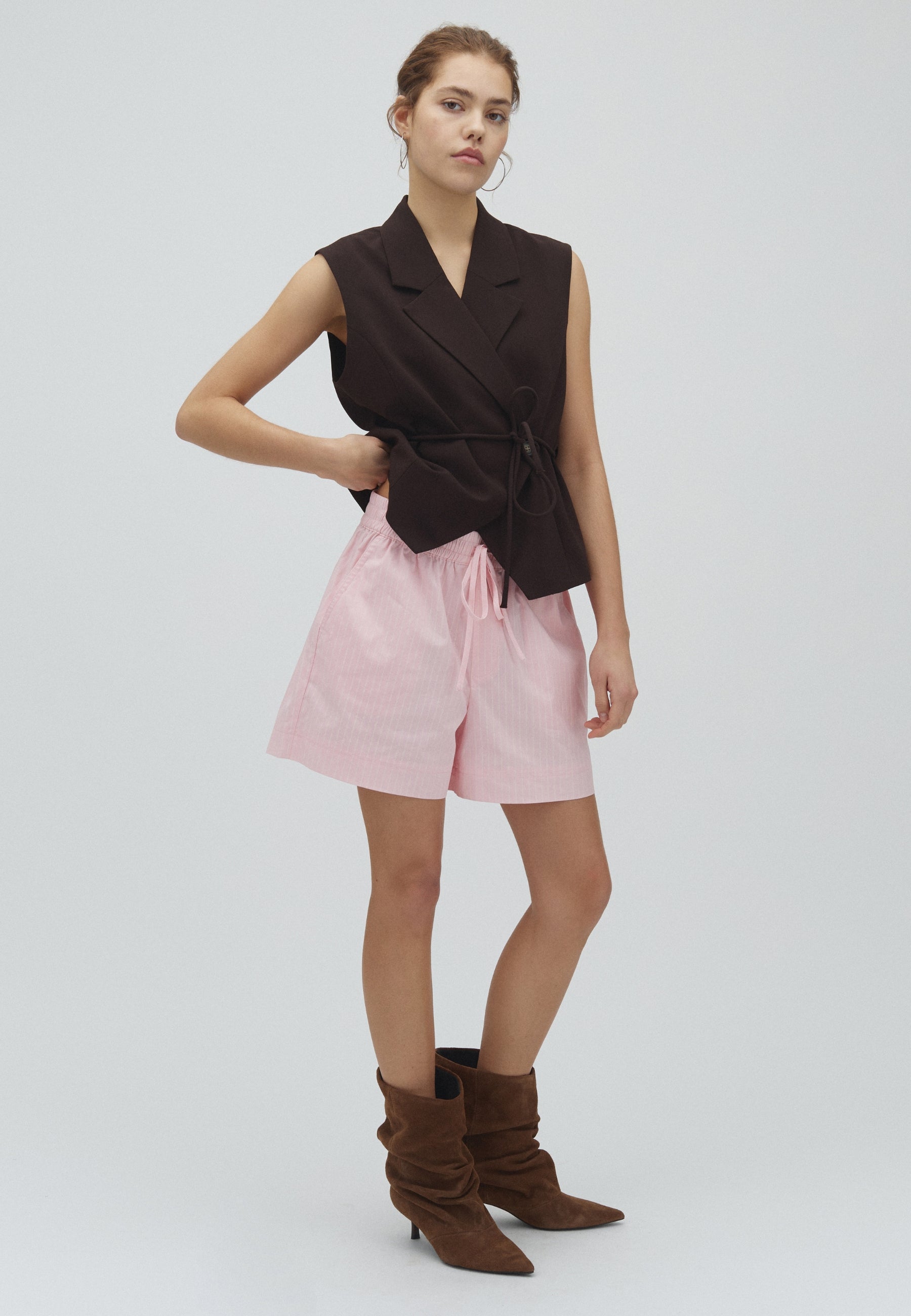 Meris-M_Pale Pink Sugar Stripe_Model_0