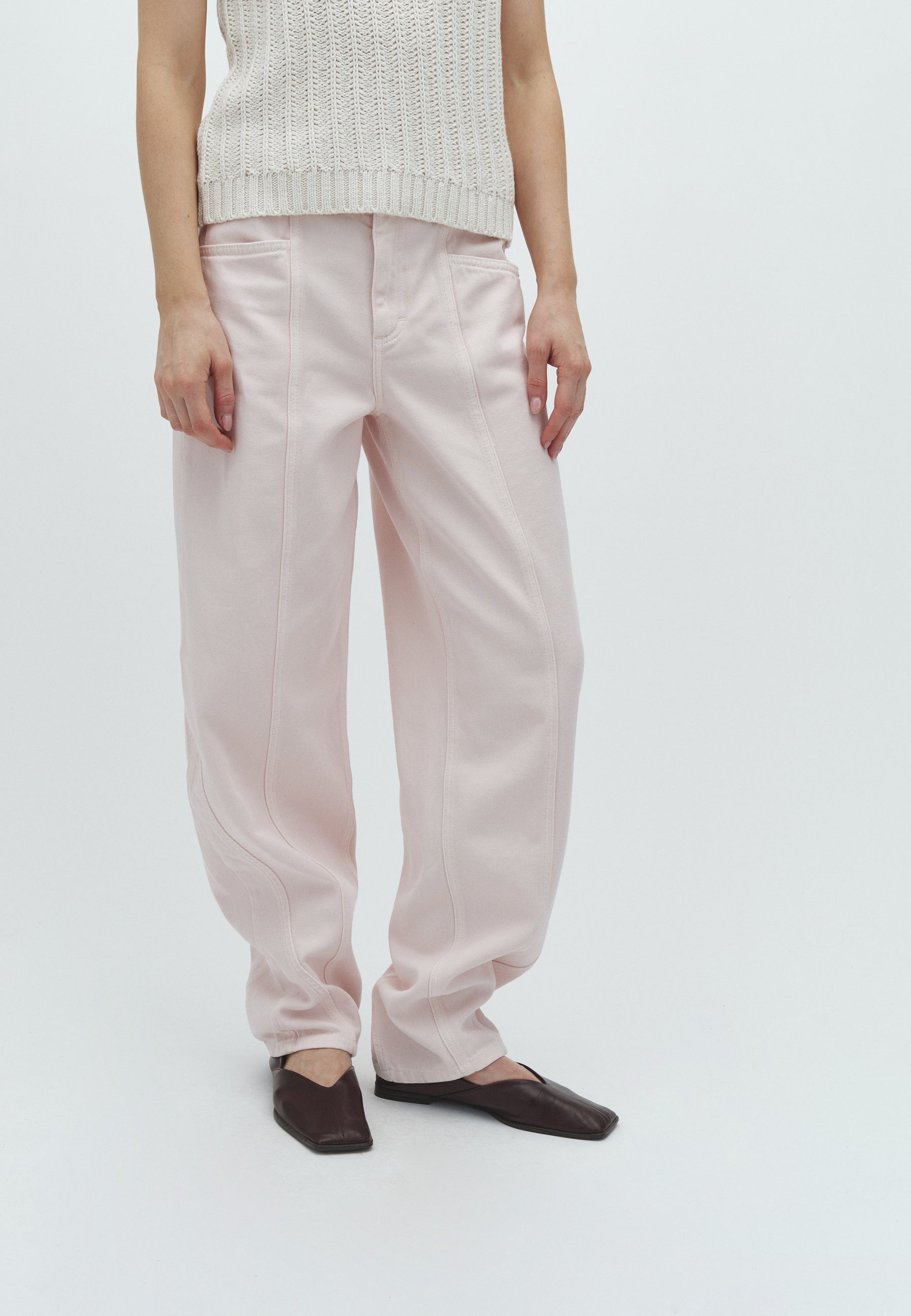 Almira-M_Super Pale Pink_Model_0