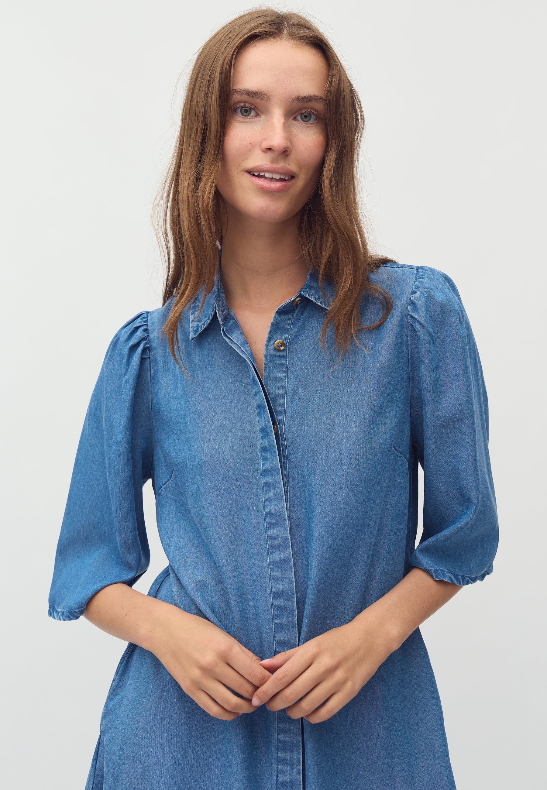 Sophien-M_Mid Vintage Wash_Model_