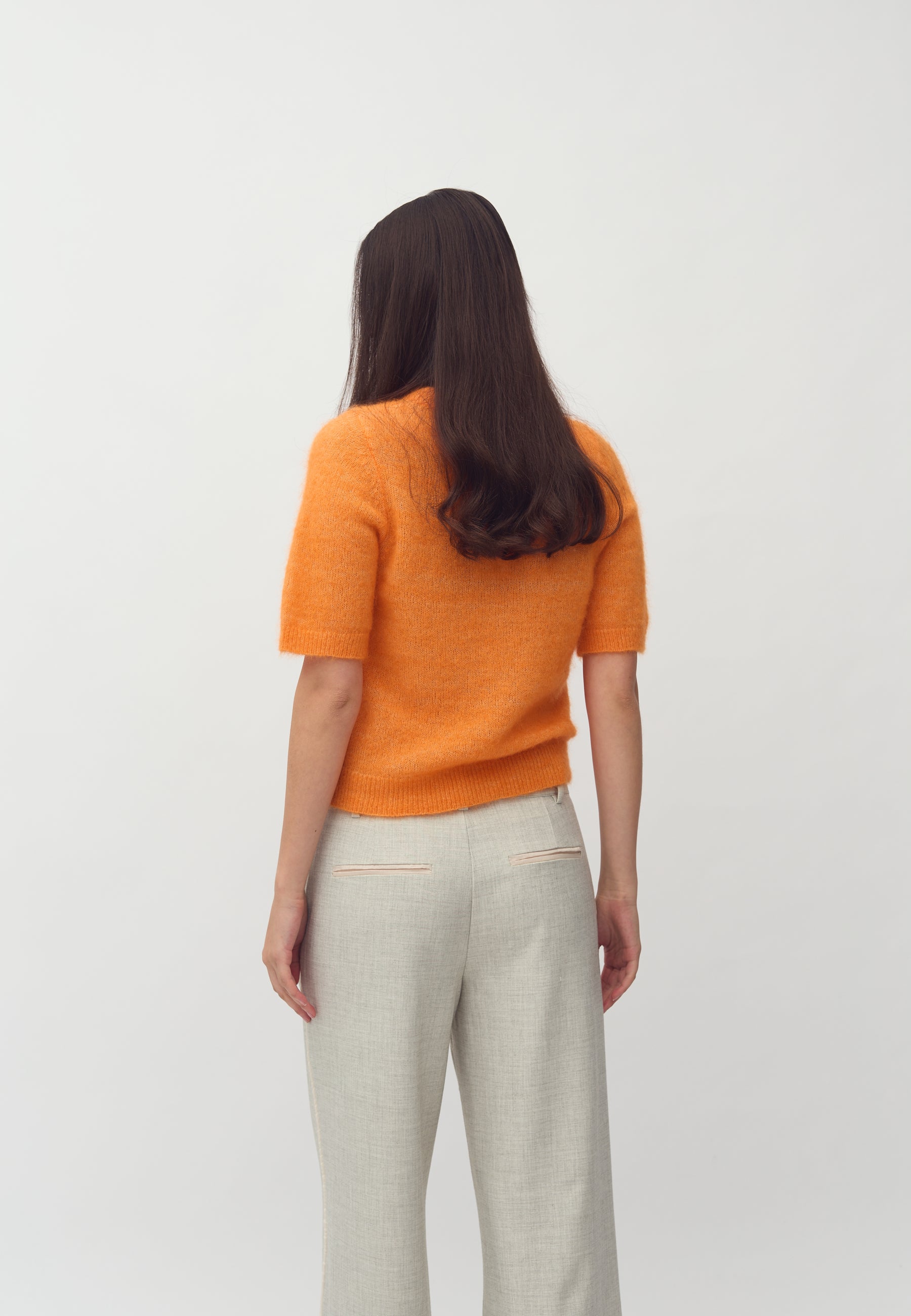 Carla-M_Orange Peel_Model_