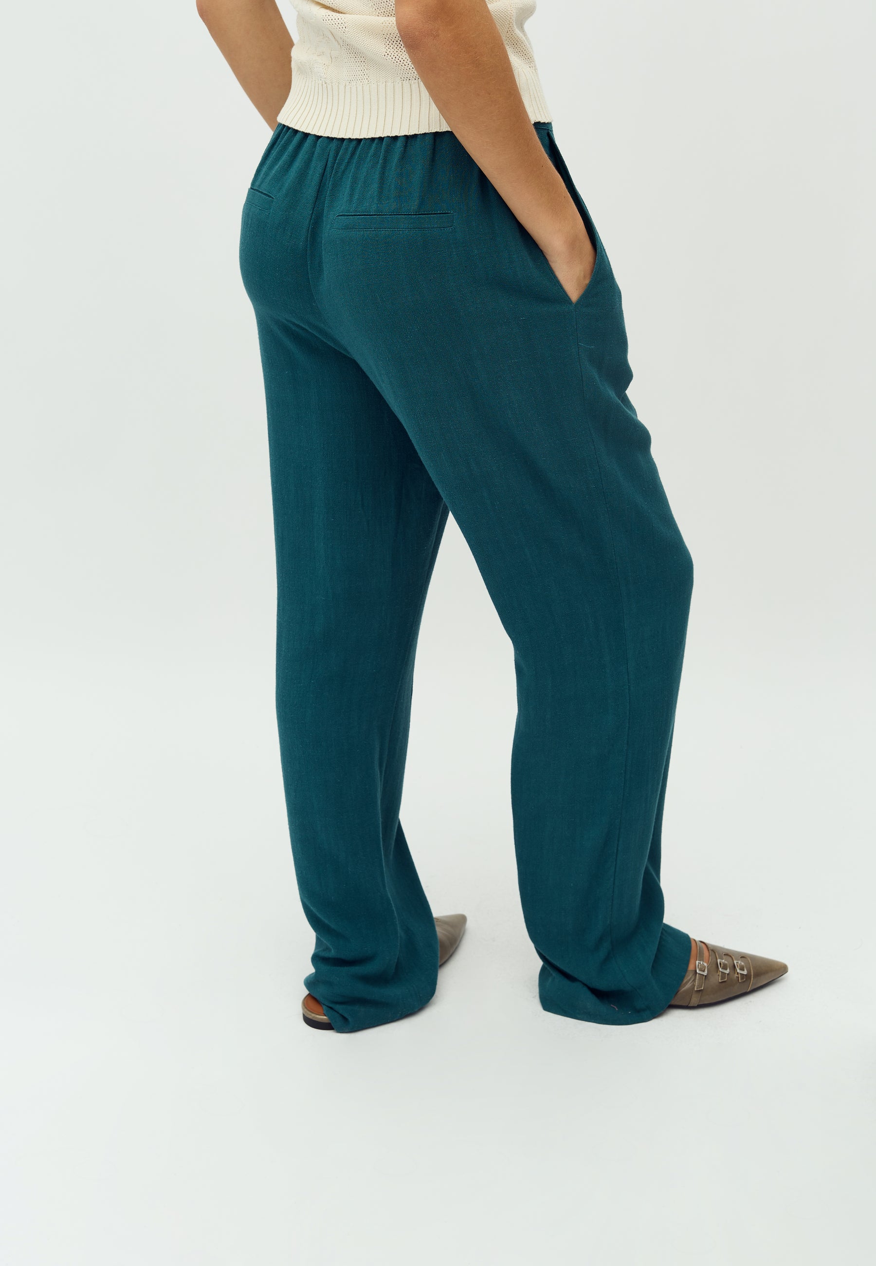 Emmett-M_Mediterra_Model_2