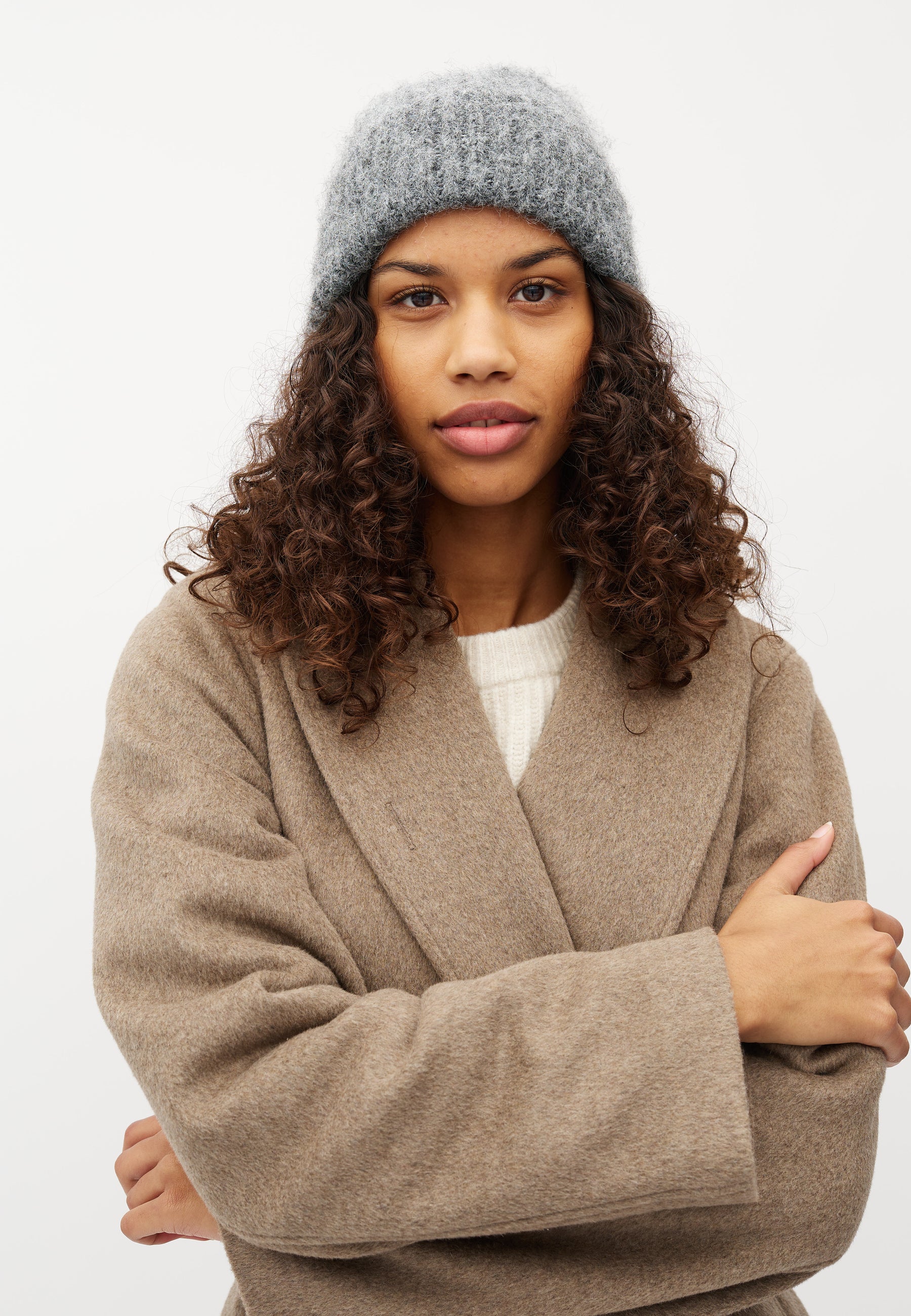 Muskan-M_Medium Grey Melange_Model_0