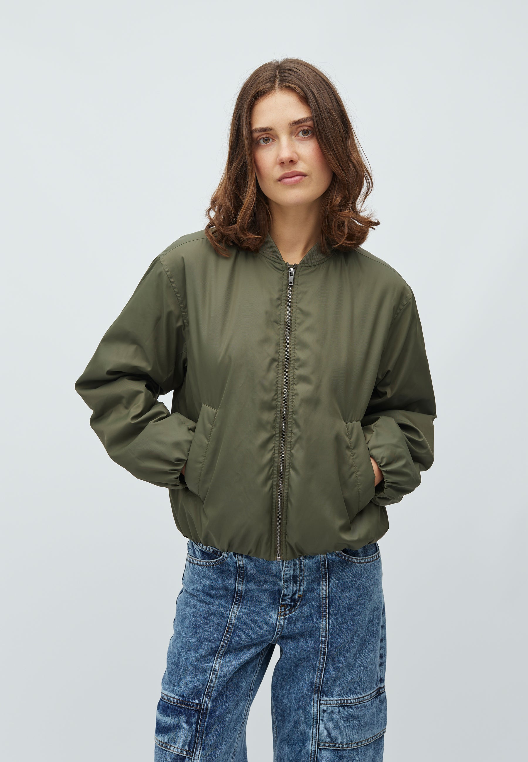 Michi-M_Dusty Olive_Model_2