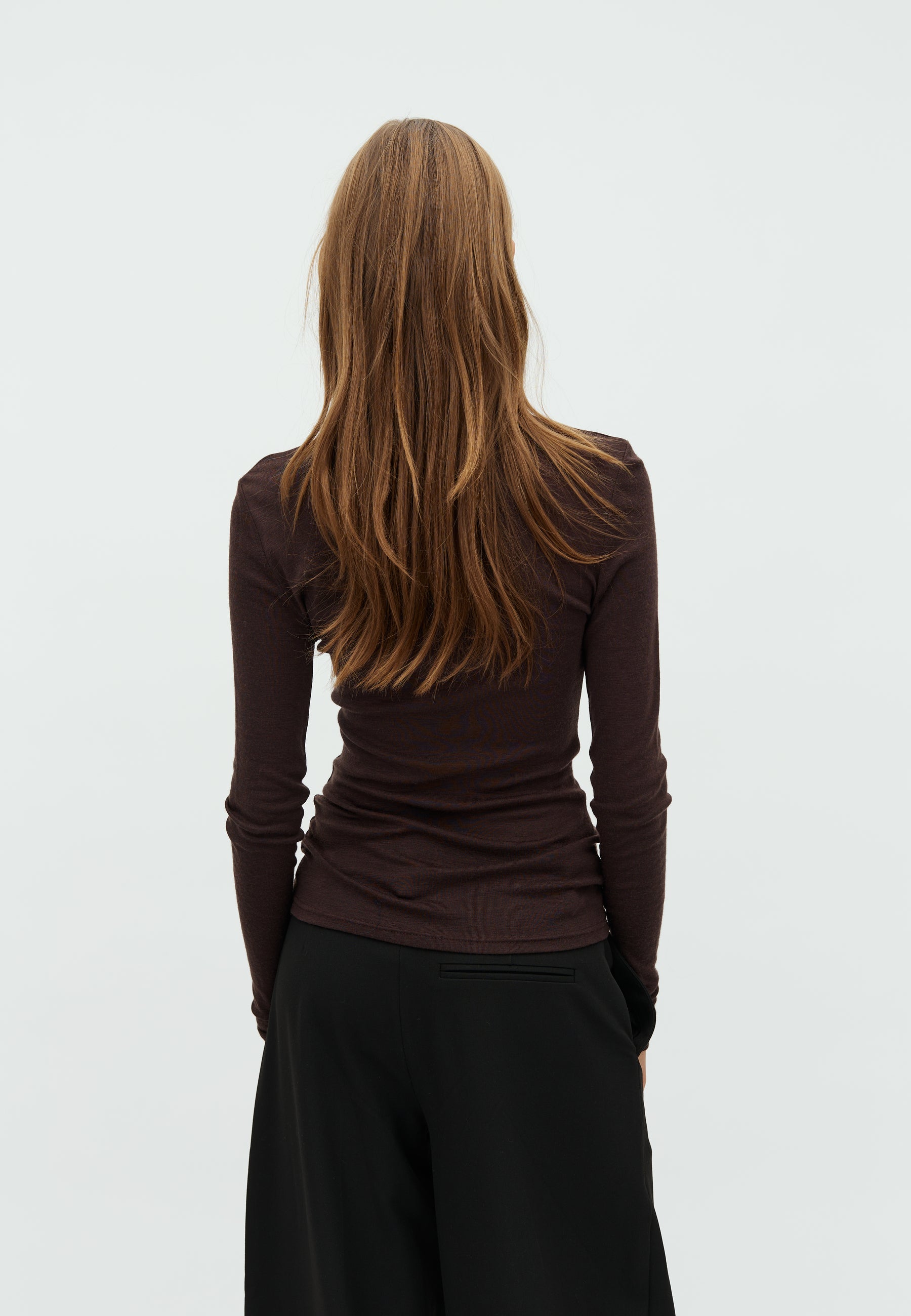 Ina-M_Java_Model_2
