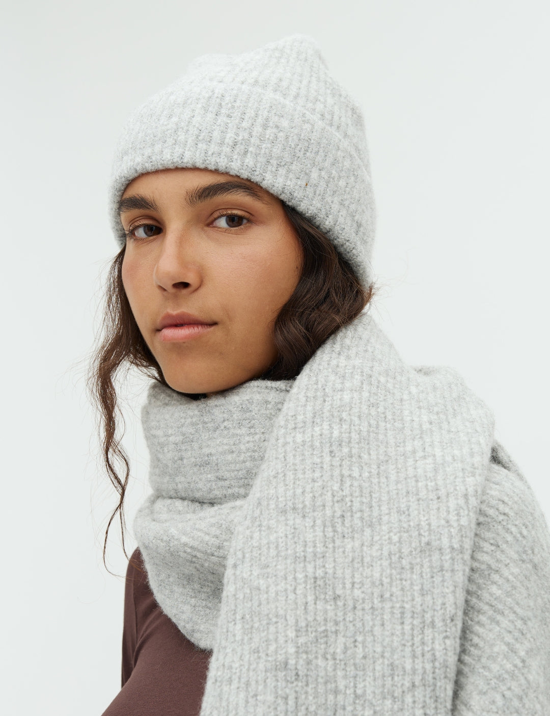 Muskan_Light Grey Melange_Model_0