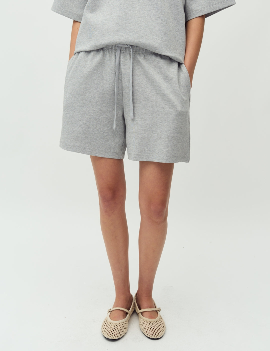 Jaxi-M_Light Grey Melange_Model_2