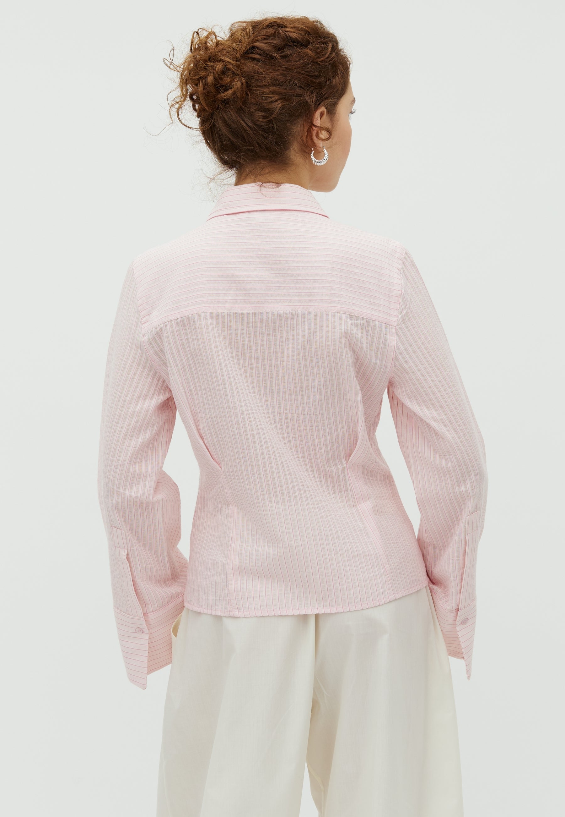 Kalanna-M_Pale Pink Stripe_Model_2