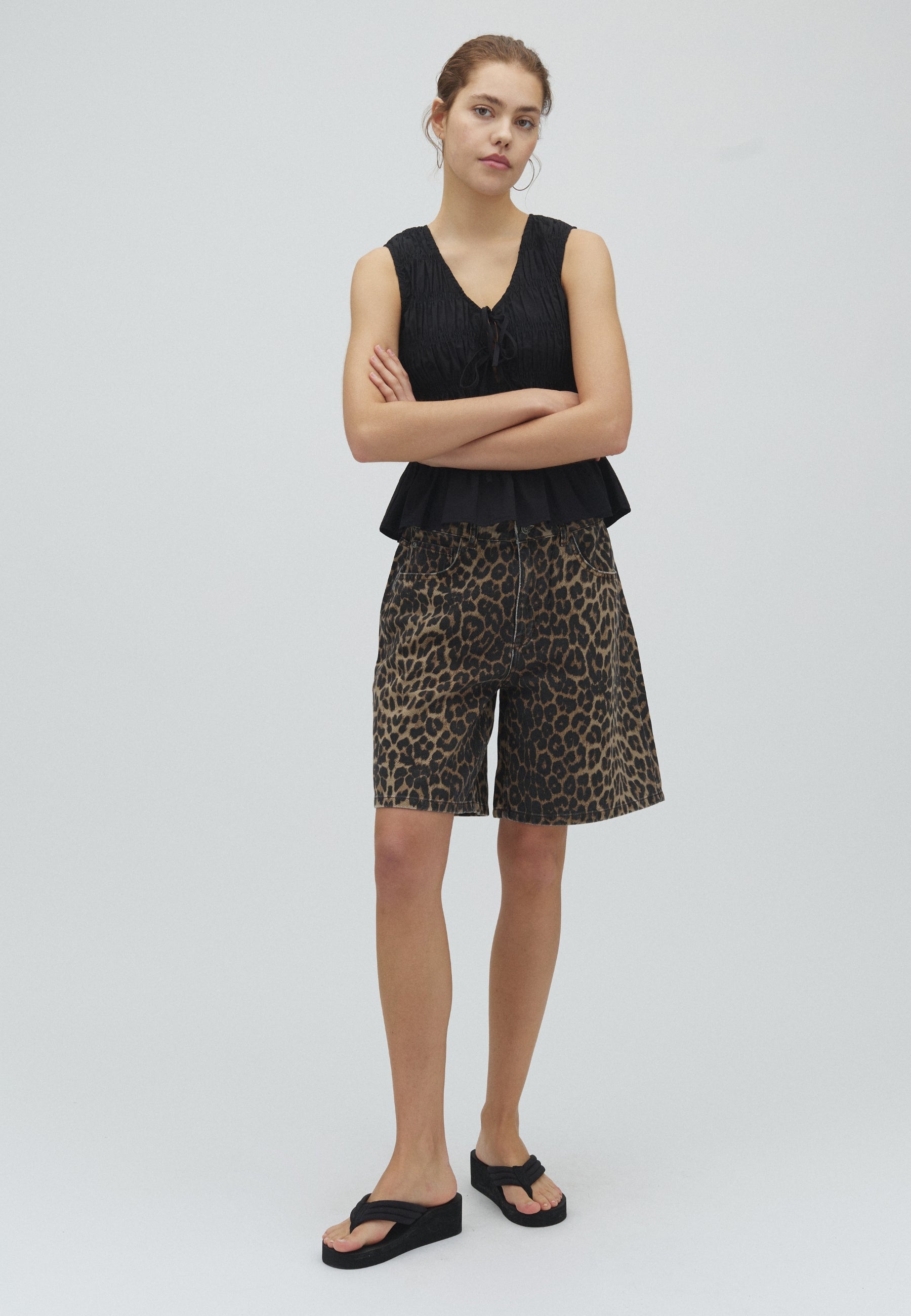 Talina-M_Leopard Mist_Model_0