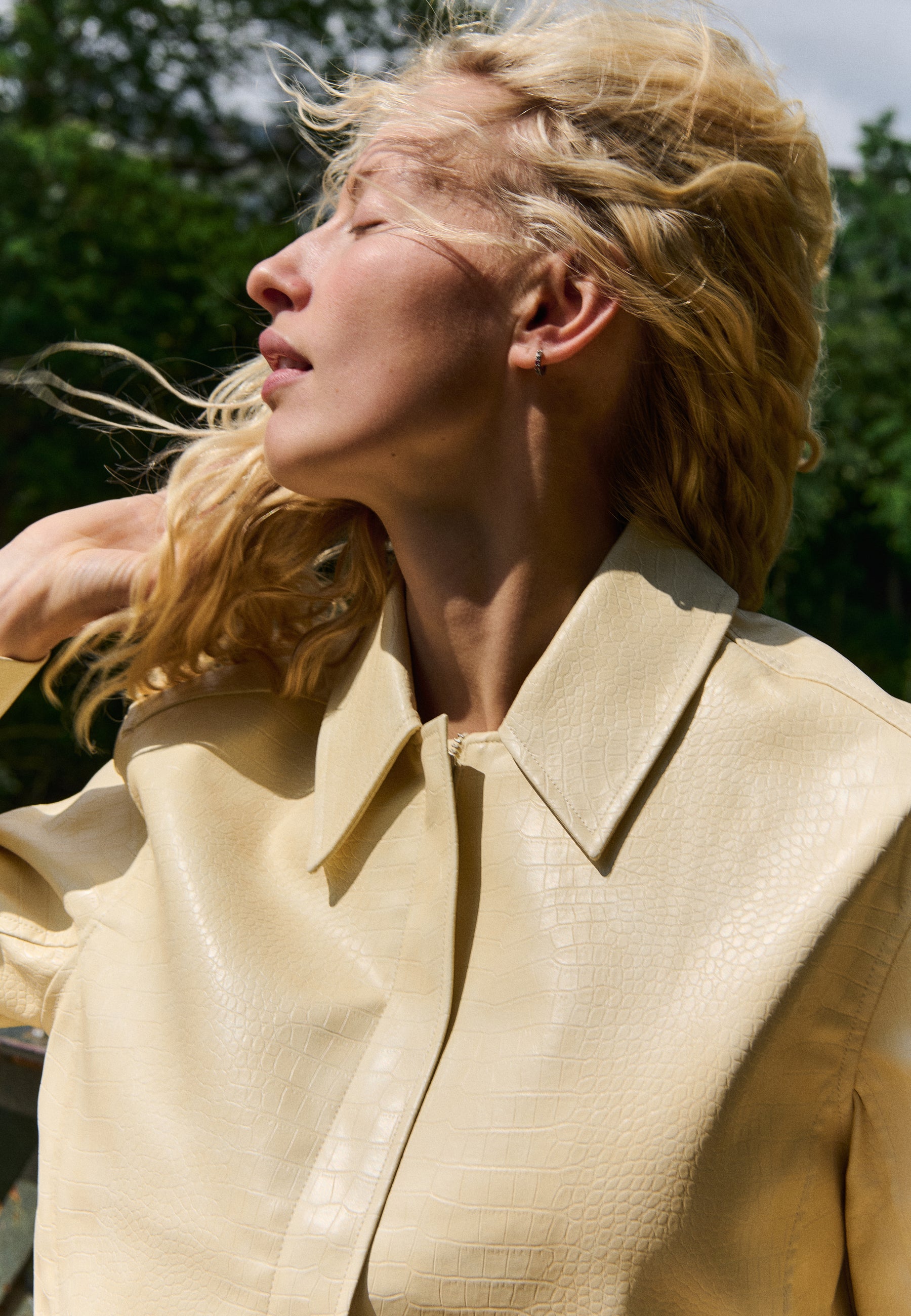Vevine-M_Summer Yellow_Image_5