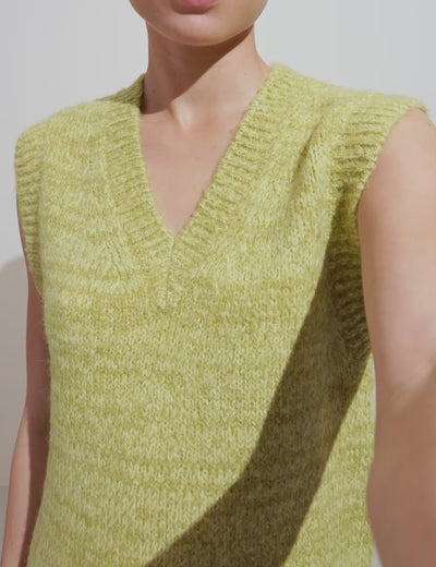 Allia-M_Light Pear Melange_Video_5